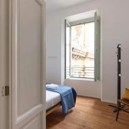 Mc House Con Posto Auto Apartment *