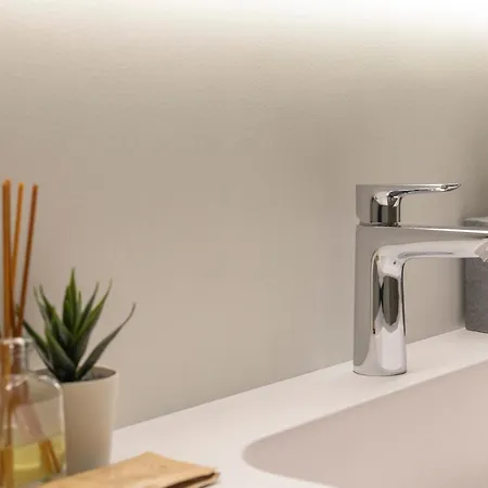 Mc House Con Posto Auto Apartment Como