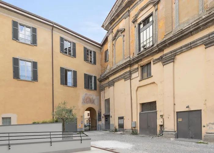 Mc House Con Posto Auto 아파트 코모